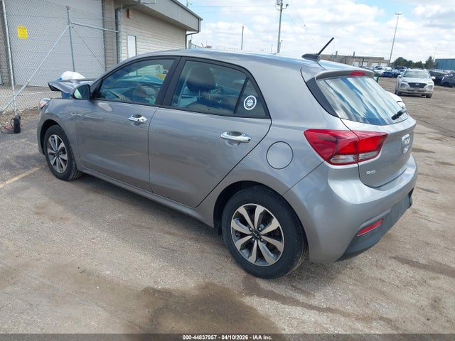 3KPA25AD9NE506275 KIA Rio 5-door S