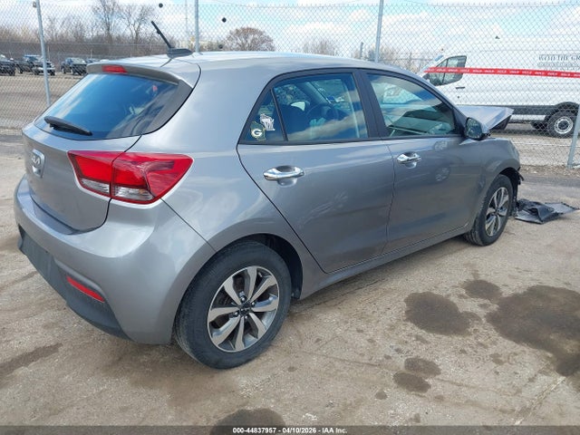 3KPA25AD9NE506275 KIA Rio 5-door S