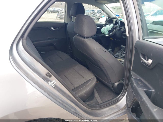 3KPA25AD9NE506275 KIA Rio 5-door S