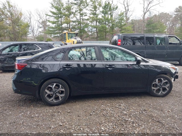 2020 Kia Forte Lxs მანქანა იყიდება აუქციონზე, vin: 3KPF24AD2LE187735, აუქციონის ნომერი: 44837965