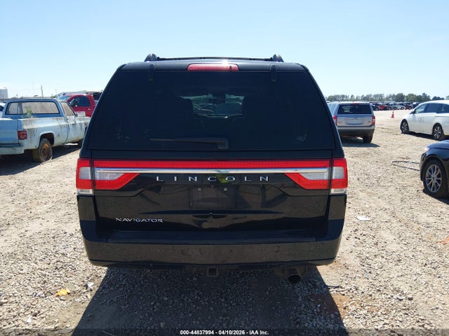 Auction sale of the 2017 Lincoln Navigator Select, vin: 5LMJJ2HT5HEL10647, lot number: 44837994