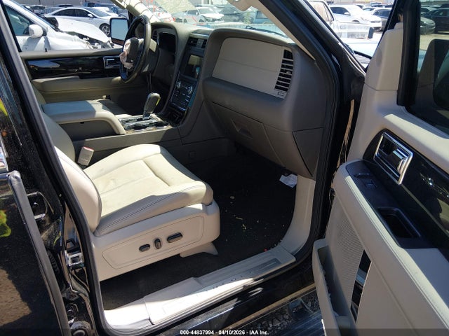 Auction sale of the 2017 Lincoln Navigator Select, vin: 5LMJJ2HT5HEL10647, lot number: 44837994