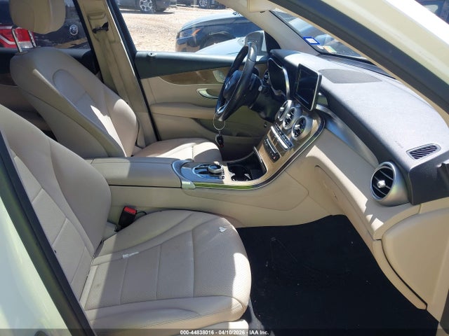 Продаж на аукціоні авто 2018 Mercedes-benz Glc 300, vin: WDC0G4JB6JV049477, номер лоту: 44838016