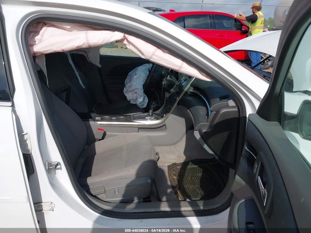 Продажа на аукционе авто 2013 Chevrolet Malibu 1fl, vin: 1G11A5SA2DF258911, номер лота: 44838024