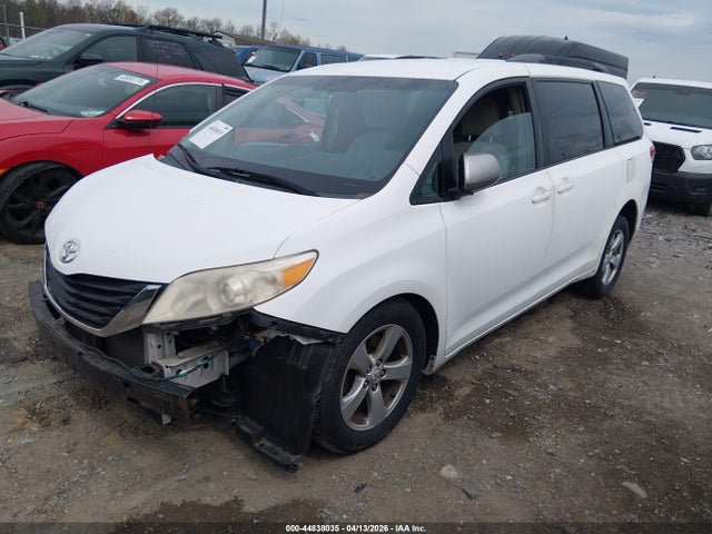 Aukcja sprzedaży 2011 Toyota Sienna Le V6, vin: 5TDKK3DC8BS040321, numer aukcji: 44838035