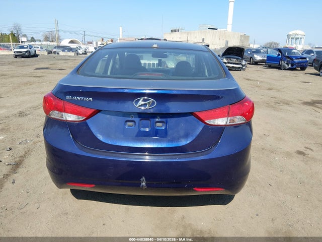 Aukcja sprzedaży 2013 Hyundai Elantra Gls/limited, vin: 5NPDH4AE8DH210852, numer aukcji: 44838040