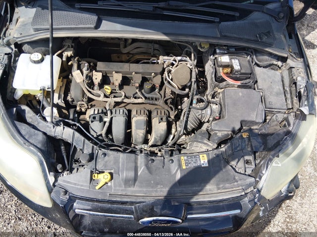 2014 Ford Focus Titanium მანქანა იყიდება აუქციონზე, vin: 1FADP3J2XEL406264, აუქციონის ნომერი: 44838050