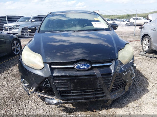 2014 Ford Focus Titanium მანქანა იყიდება აუქციონზე, vin: 1FADP3J2XEL406264, აუქციონის ნომერი: 44838050