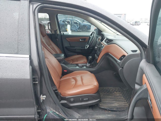 1GNKVHKD0HJ207493 Chevrolet Traverse 2lt