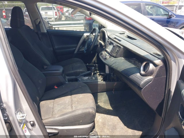 Продаж на аукціоні авто 2018 Toyota Rav4 Xle, vin: 2T3WFREV1JW501154, номер лоту: 44838068