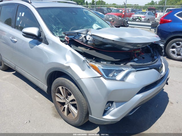 Продаж на аукціоні авто 2018 Toyota Rav4 Xle, vin: 2T3WFREV1JW501154, номер лоту: 44838068