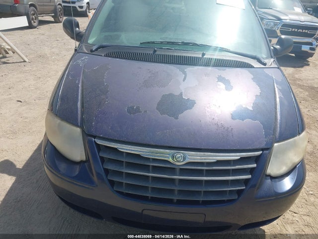 2006 CHRYSLER TOWN & COUNTRY 2A4GP54L76R875886 Photo 5