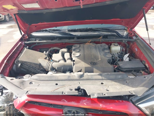 2018 Toyota 4runner Trd Off Road Premium მანქანა იყიდება აუქციონზე, vin: JTEBU5JR2J5601899, აუქციონის ნომერი: 44838079