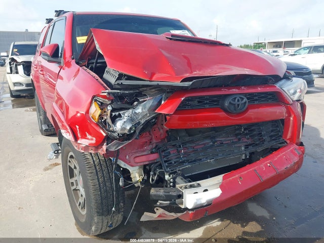2018 Toyota 4runner Trd Off Road Premium მანქანა იყიდება აუქციონზე, vin: JTEBU5JR2J5601899, აუქციონის ნომერი: 44838079