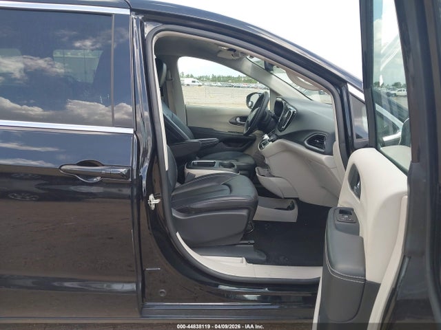 44838119 :رقم المزاد ، 2C4RC1BG2RR146482 vin ، 2024 Chrysler Pacifica Touring L مزاد بيع