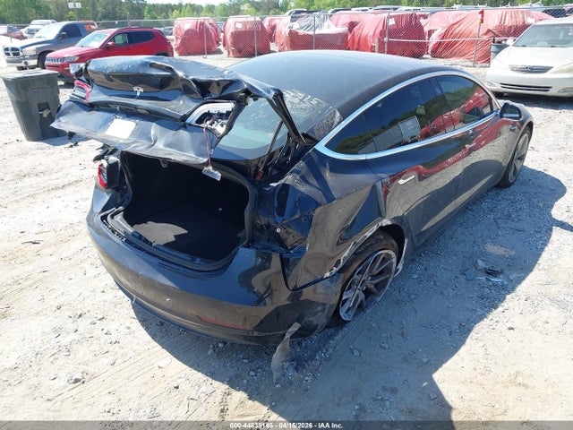 2018 Tesla Model 3 Long Range/mid Range მანქანა იყიდება აუქციონზე, vin: 5YJ3E1EA4JF078225, აუქციონის ნომერი: 44838145