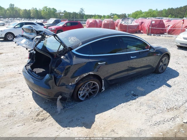 2018 Tesla Model 3 Long Range/mid Range მანქანა იყიდება აუქციონზე, vin: 5YJ3E1EA4JF078225, აუქციონის ნომერი: 44838145