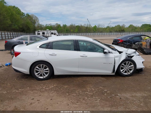 Продаж на аукціоні авто 2018 Chevrolet Malibu Lt, vin: 1G1ZD5ST2JF144432, номер лоту: 44838154