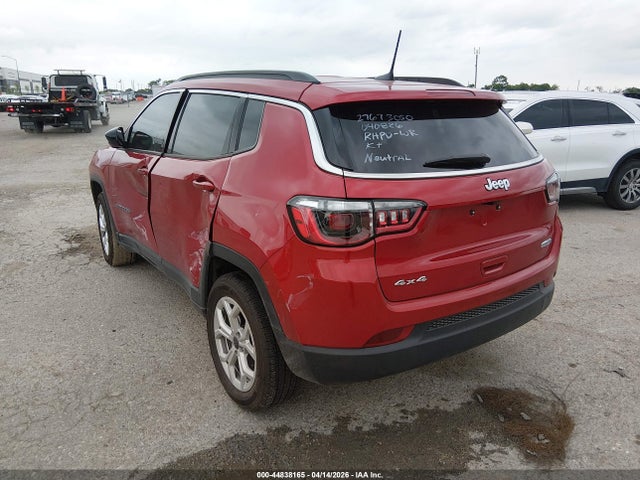 2025 Jeep Compass Latitude 4x4 მანქანა იყიდება აუქციონზე, vin: 3C4NJDBN8ST610236, აუქციონის ნომერი: 44838165