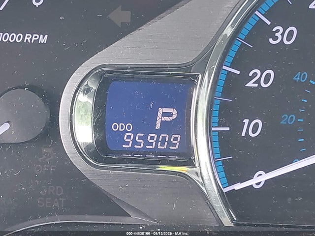 5TDYK3DC5ES512621 Toyota Sienna Xle/limited
