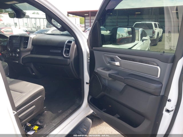 44838190 :رقم المزاد ، 1C6SRFFM3MN572790 vin ، 2021 Ram 1500 Big Horn  4x4 5'7 Box مزاد بيع