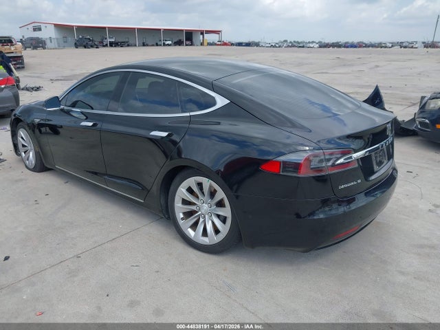 2016 Tesla Model S მანქანა იყიდება აუქციონზე, vin: 5YJSA1E22GF159376, აუქციონის ნომერი: 44838191