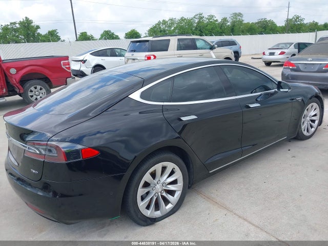 2016 Tesla Model S მანქანა იყიდება აუქციონზე, vin: 5YJSA1E22GF159376, აუქციონის ნომერი: 44838191