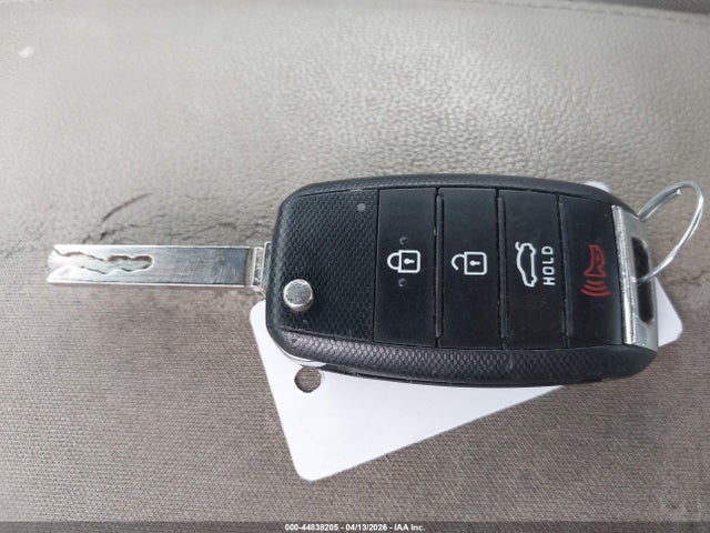 Продажа на аукционе авто 2018 Kia Optima Lx, vin: 5XXGT4L31JG234733, номер лота: 44838205