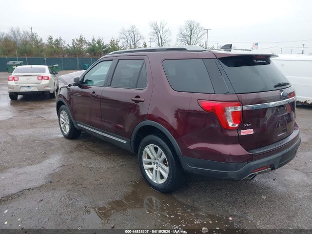 44838207 :رقم المزاد ، 1FM5K8D82JGA39367 vin ، 2018 Ford Explorer Xlt مزاد بيع