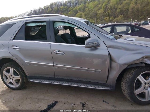 44838225 :رقم المزاد ، 4JGBB7CBXBA727499 vin ، 2011 Mercedes-benz Ml 550 4matic مزاد بيع