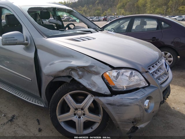 44838225 :رقم المزاد ، 4JGBB7CBXBA727499 vin ، 2011 Mercedes-benz Ml 550 4matic مزاد بيع