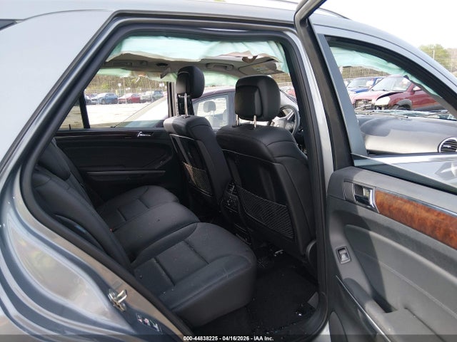 44838225 :رقم المزاد ، 4JGBB7CBXBA727499 vin ، 2011 Mercedes-benz Ml 550 4matic مزاد بيع