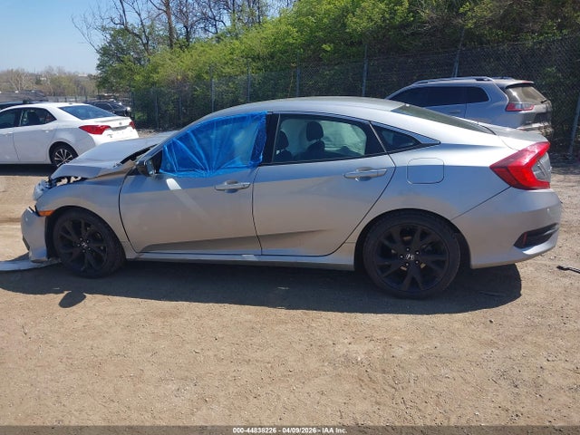 Honda Civic Lx 2018 2HGFC2F50JH544657 Image 15