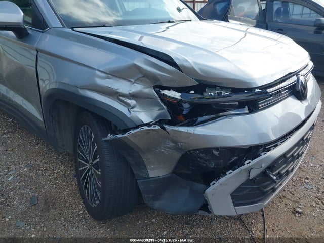 2025 Volkswagen Taos 1.5t Se მანქანა იყიდება აუქციონზე, vin: 3VVSC7B27SM008735, აუქციონის ნომერი: 44838239