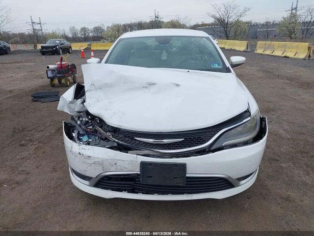 Aukcja sprzedaży 2015 Chrysler 200 Limited, vin: 1C3CCCABXFN505422, numer aukcji: 44838240