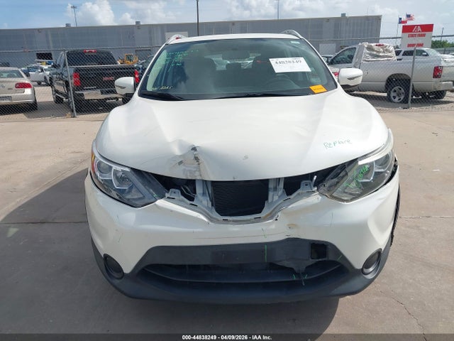 Продаж на аукціоні авто 2017 Nissan Rogue Sport Sv, vin: JN1BJ1CP0HW023987, номер лоту: 44838249