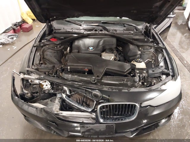 Продажа на аукционе авто 2015 Bmw 328i Xdrive, vin: WBA3B5C56FF960860, номер лота: 44838256