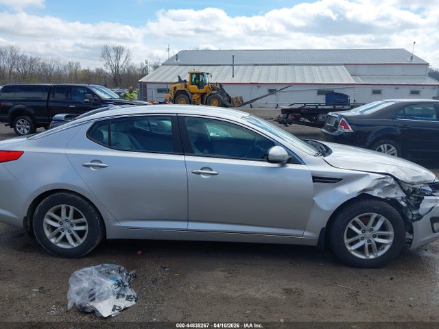 Продажа на аукционе авто 2013 Kia Optima Lx, vin: KNAGM4A75D5438315, номер лота: 44838267