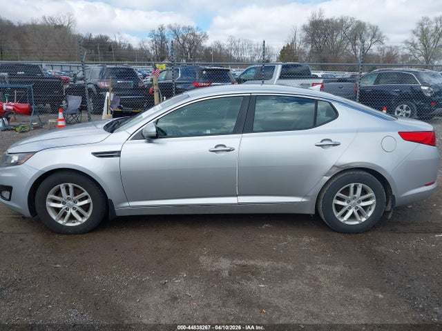 Продажа на аукционе авто 2013 Kia Optima Lx, vin: KNAGM4A75D5438315, номер лота: 44838267