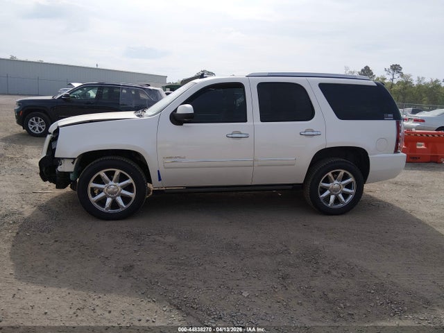 44838270 :رقم المزاد ، 1GKS2EEF5BR200615 vin ، 2011 Gmc Yukon Denali مزاد بيع