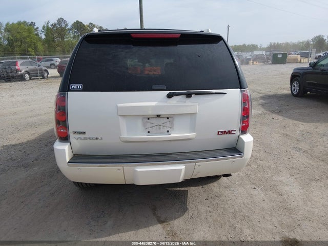 44838270 :رقم المزاد ، 1GKS2EEF5BR200615 vin ، 2011 Gmc Yukon Denali مزاد بيع