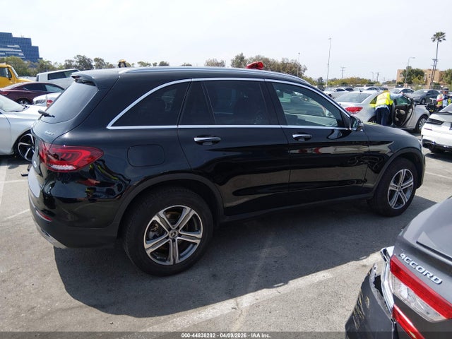 44838282 :رقم المزاد ، W1N0G8EB8MV307079 vin ، 2021 Mercedes-benz Glc 300 4matic Suv مزاد بيع