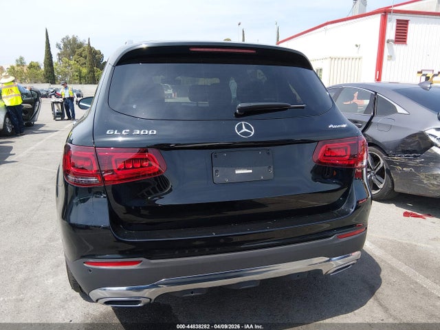 44838282 :رقم المزاد ، W1N0G8EB8MV307079 vin ، 2021 Mercedes-benz Glc 300 4matic Suv مزاد بيع