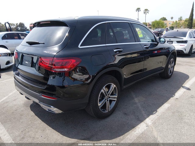 44838282 :رقم المزاد ، W1N0G8EB8MV307079 vin ، 2021 Mercedes-benz Glc 300 4matic Suv مزاد بيع