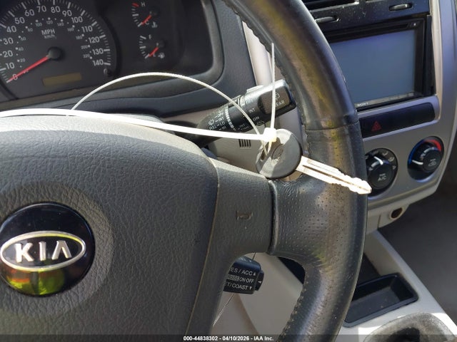 2006 Kia Spectra5 მანქანა იყიდება აუქციონზე, vin: KNAFE161X65237217, აუქციონის ნომერი: 44838302