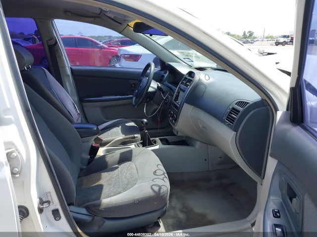 2006 Kia Spectra5 მანქანა იყიდება აუქციონზე, vin: KNAFE161X65237217, აუქციონის ნომერი: 44838302