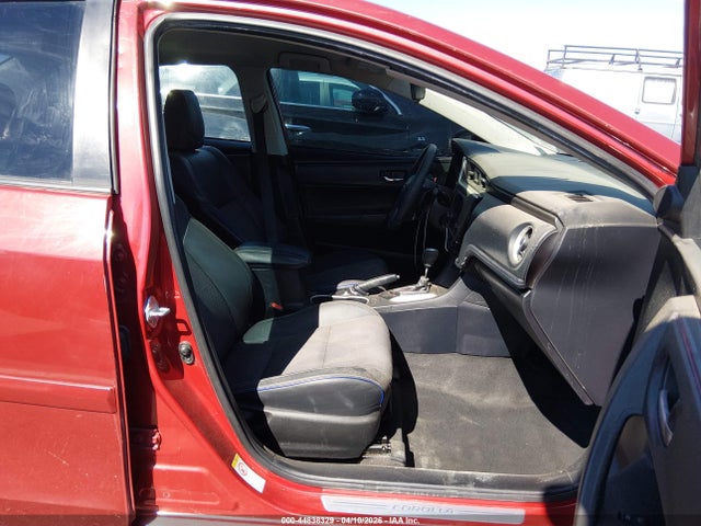 2T1BURHE3JC024902 Toyota COROLLA SE