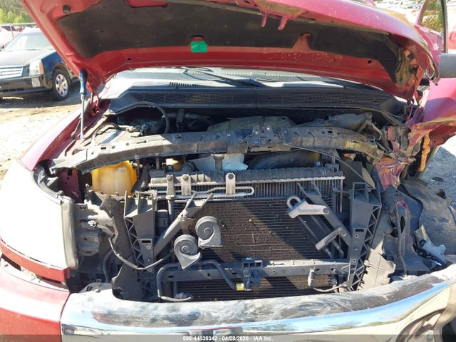 1N6BA0ED8FN500305 Nissan TITAN SV