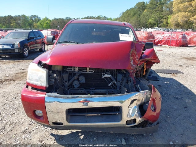 1N6BA0ED8FN500305 Nissan TITAN SV