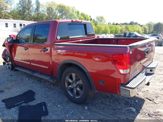 1N6BA0ED8FN500305 Nissan TITAN SV